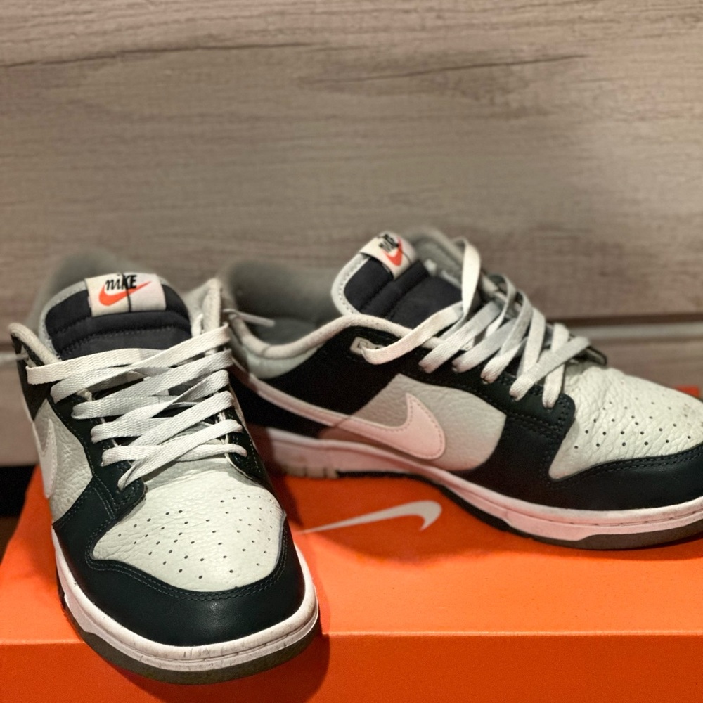 Nike Dunks. Nike Dunk Low Retro Split Deep Jungle